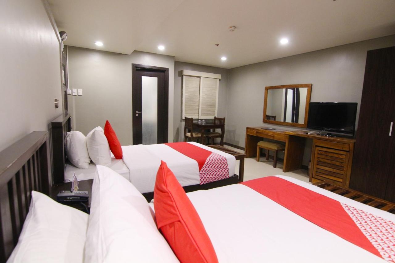 Oyo 103 Artina Suites Hotel San Pedro Makati Eksteriør billede