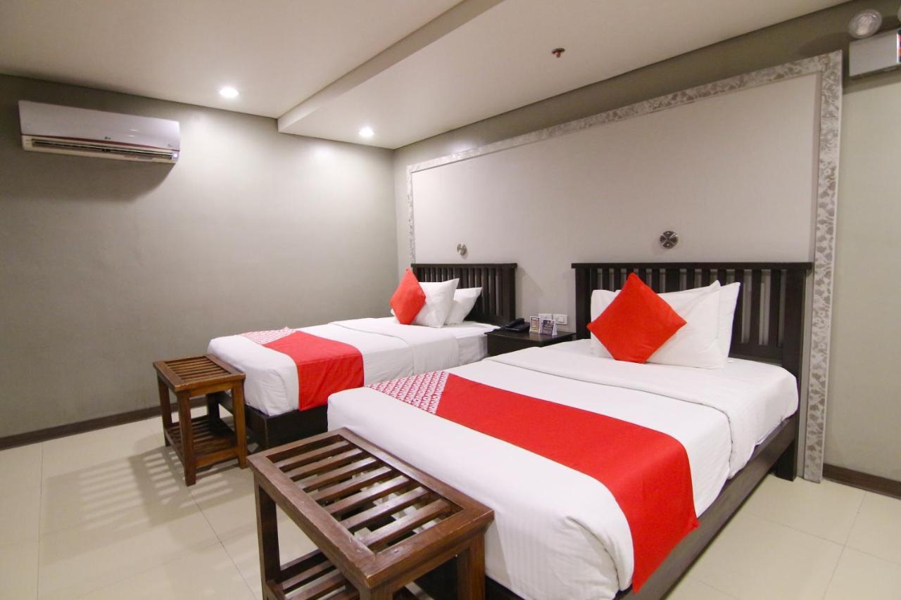 Oyo 103 Artina Suites Hotel San Pedro Makati Eksteriør billede