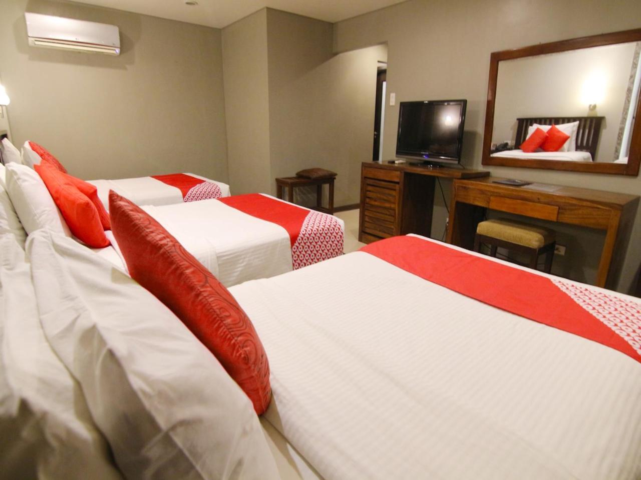 Oyo 103 Artina Suites Hotel San Pedro Makati Eksteriør billede