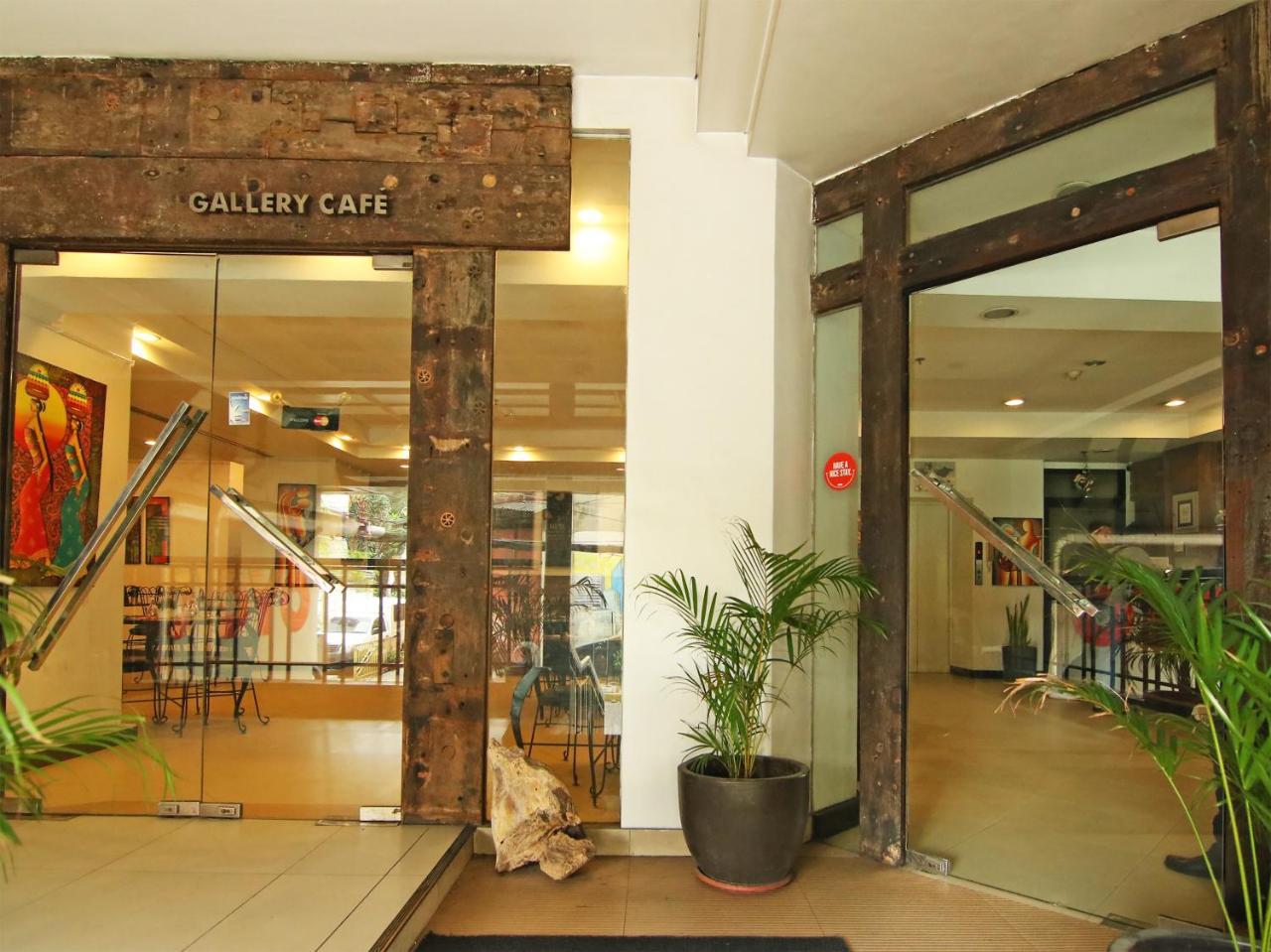 Oyo 103 Artina Suites Hotel San Pedro Makati Eksteriør billede