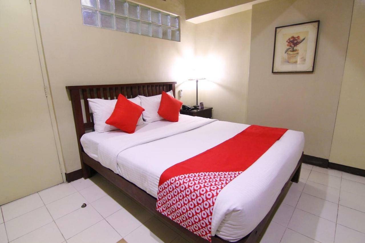 Oyo 103 Artina Suites Hotel San Pedro Makati Eksteriør billede