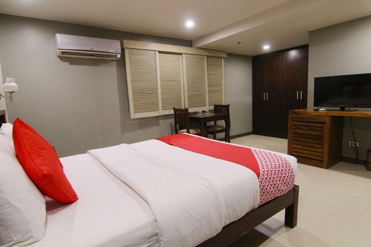 Oyo 103 Artina Suites Hotel San Pedro Makati Eksteriør billede