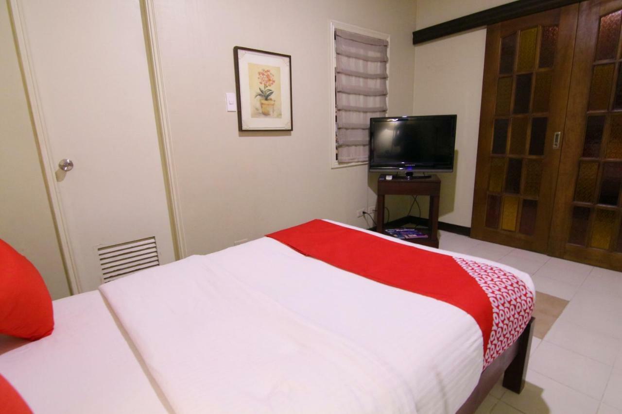 Oyo 103 Artina Suites Hotel San Pedro Makati Eksteriør billede