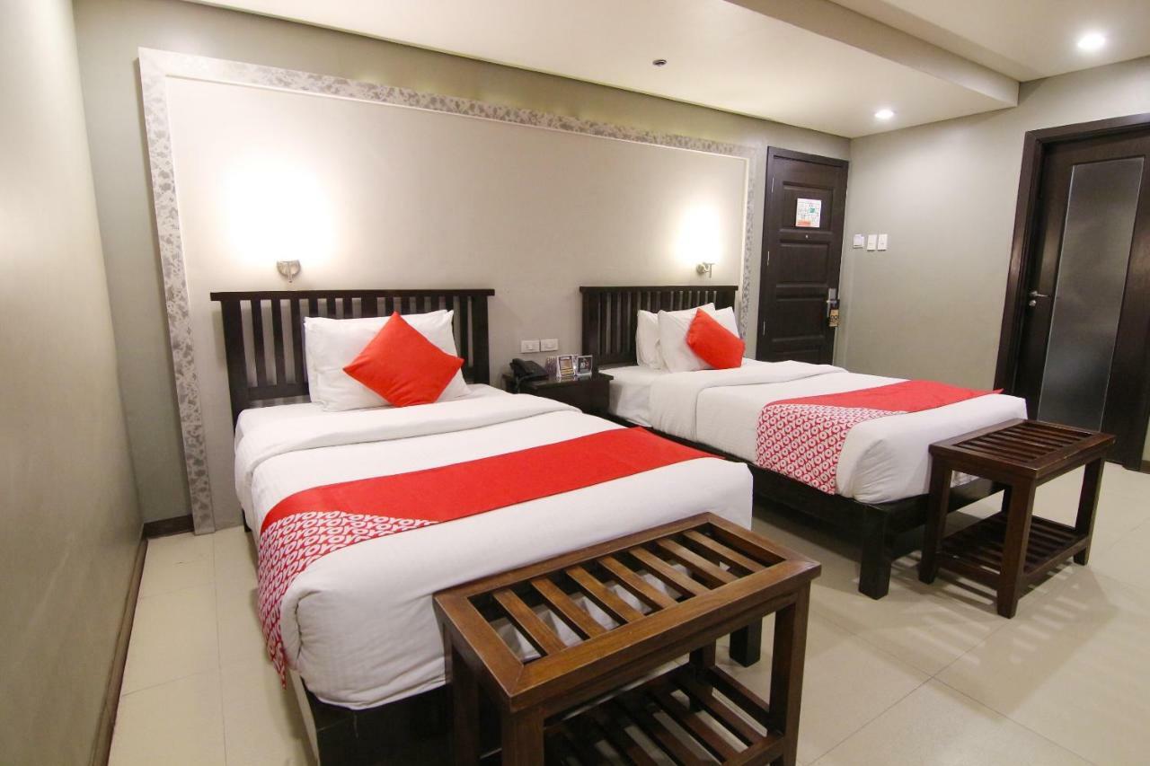 Oyo 103 Artina Suites Hotel San Pedro Makati Eksteriør billede