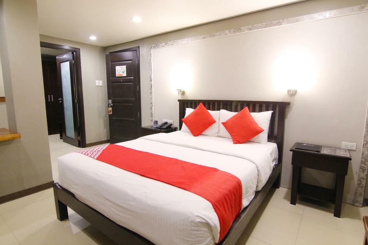 Oyo 103 Artina Suites Hotel San Pedro Makati Eksteriør billede