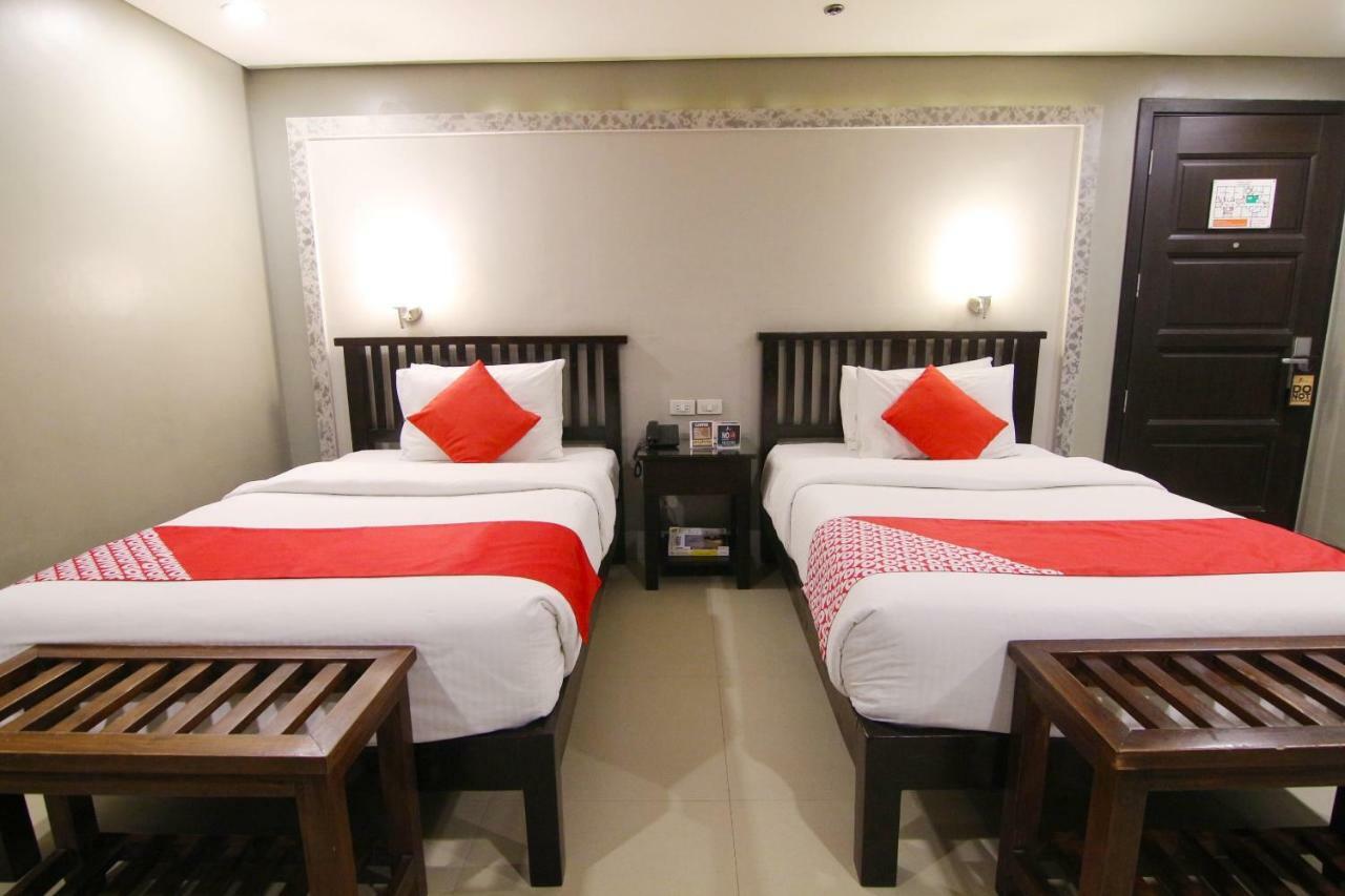 Oyo 103 Artina Suites Hotel San Pedro Makati Eksteriør billede