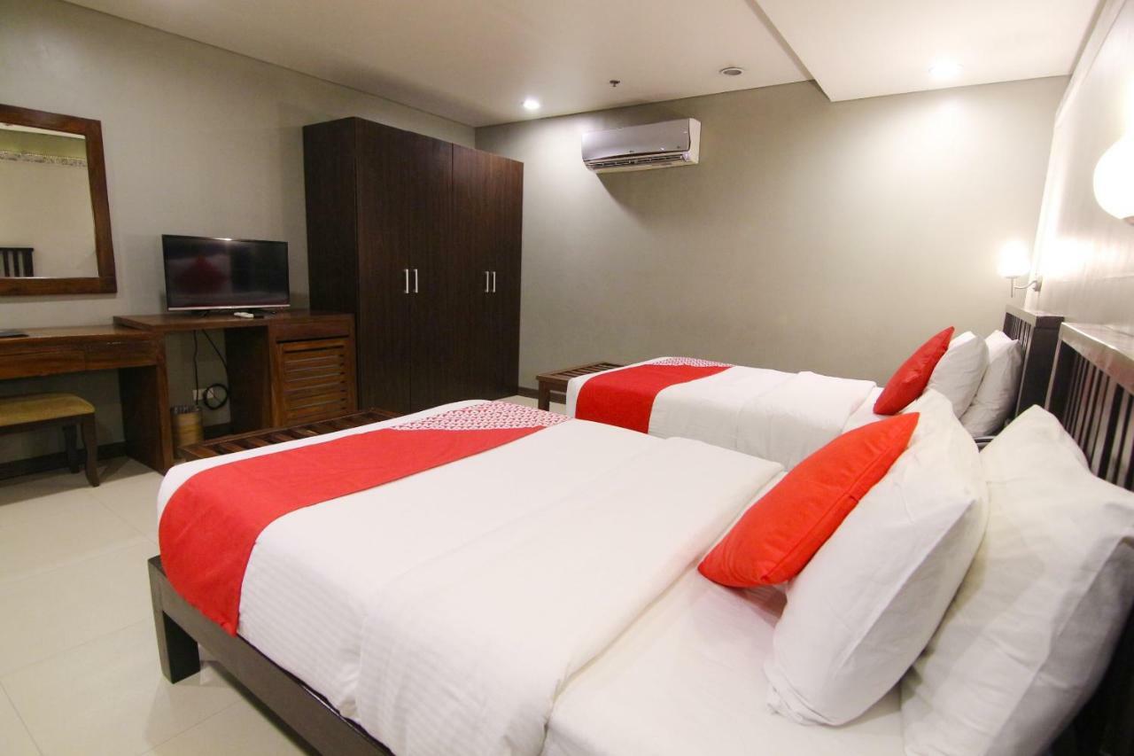 Oyo 103 Artina Suites Hotel San Pedro Makati Eksteriør billede