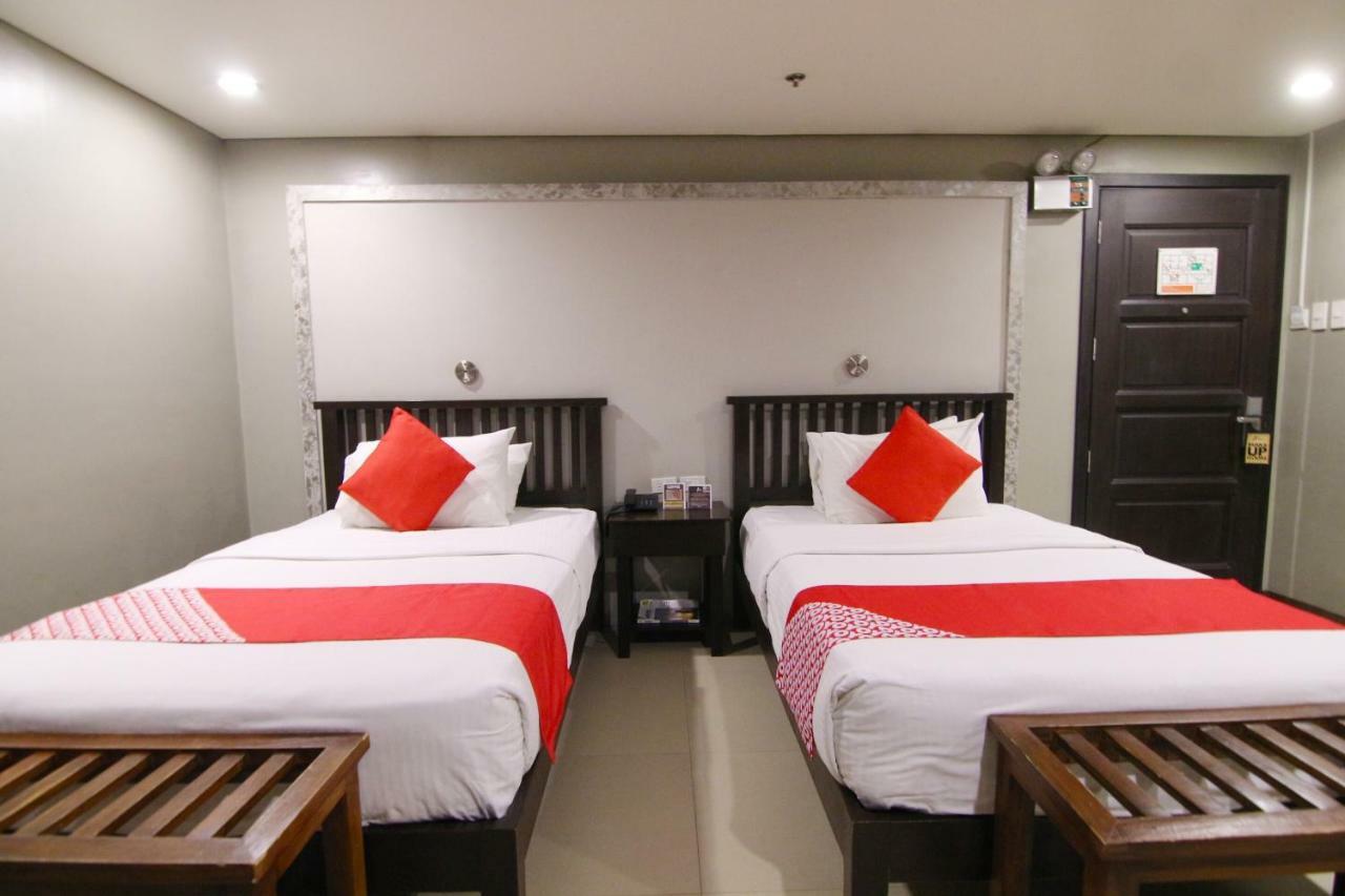 Oyo 103 Artina Suites Hotel San Pedro Makati Eksteriør billede