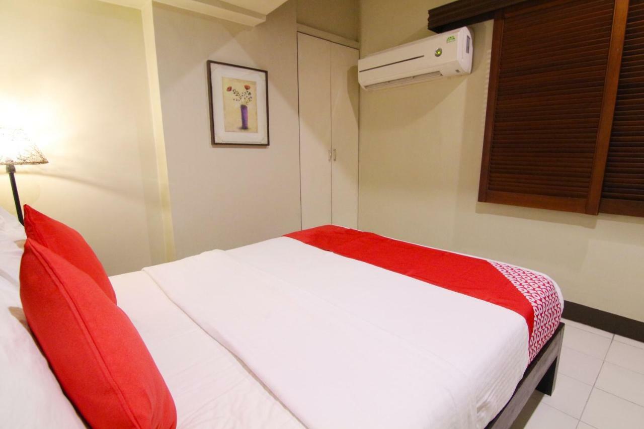 Oyo 103 Artina Suites Hotel San Pedro Makati Eksteriør billede