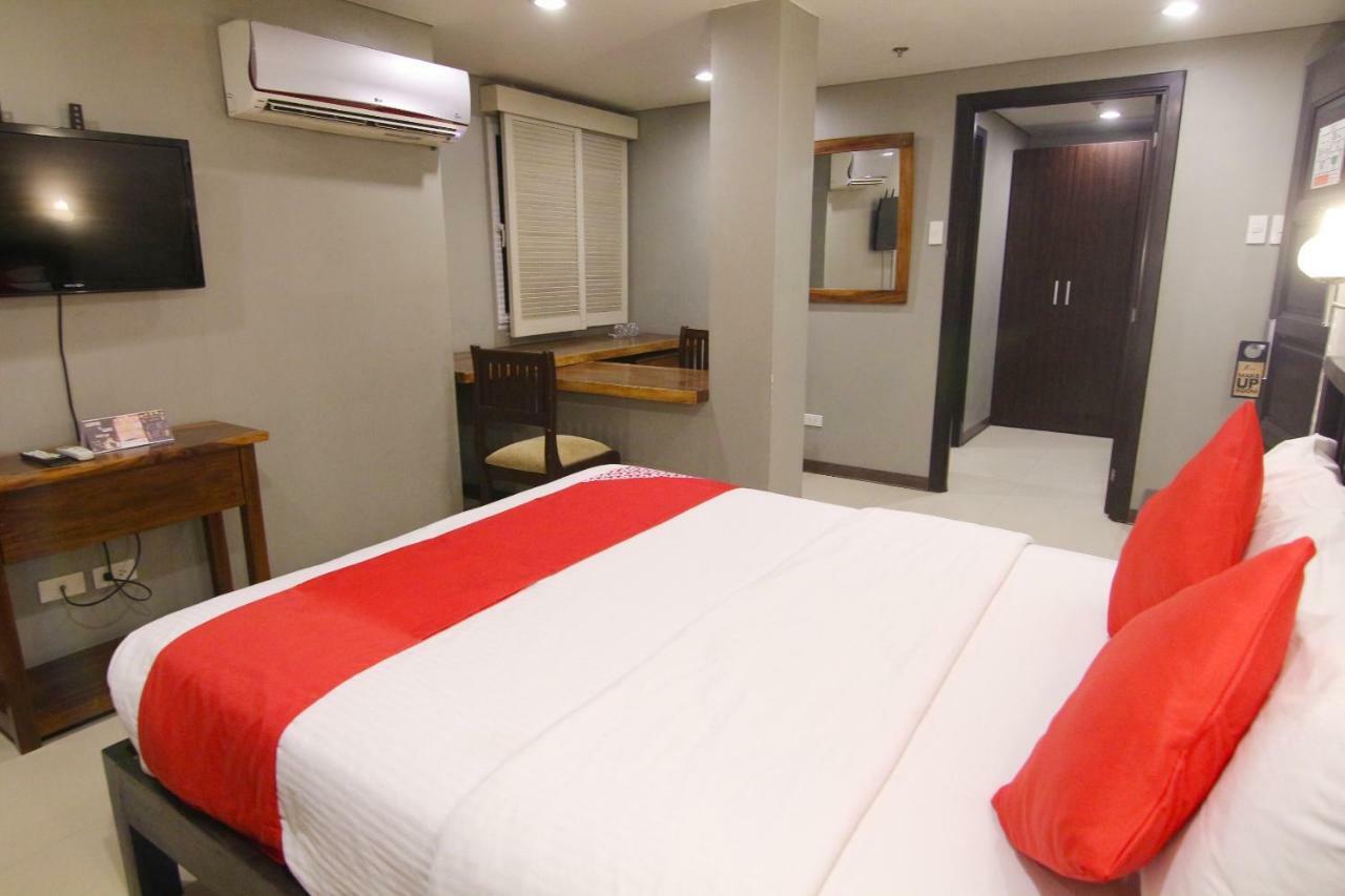 Oyo 103 Artina Suites Hotel San Pedro Makati Eksteriør billede